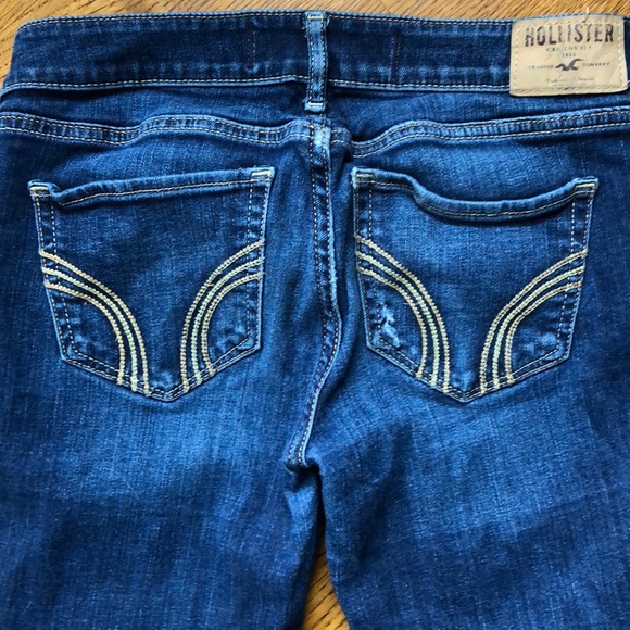 Hollister Jeans size 3R skinny destroyed - Picture 5 of 6